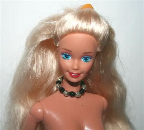 BARBIE DOLL NUDE Blonde Hair Blue Eyes TNT Click Knees Necklace NEW 5