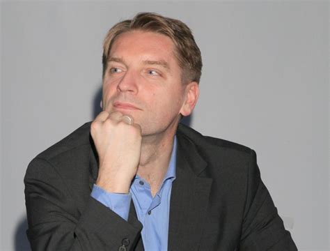 To efekt zmian, jakie w mediach publicznych wprowadzi pis. Tomasz Lis wzywa do narodowej akcji przeciwko fotoradarom ...