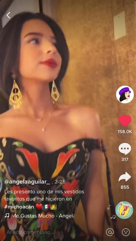 Ángela Aguilar Presume Vestido Michoacano Durante Los Spotify Awars