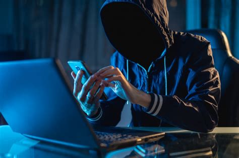 3 Types Of Cybercrimes On The Rise As More Pakistanis Go Online Techmag