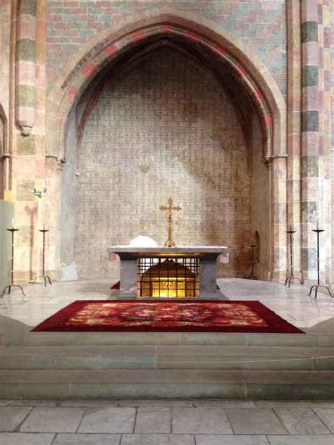 Toulouse France Tomb Of Saint Thomas Aquinas The Catholic Travel