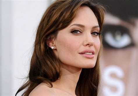 Angelina Jolie In Talks To Lead Marvels The Eternals Critical Hit