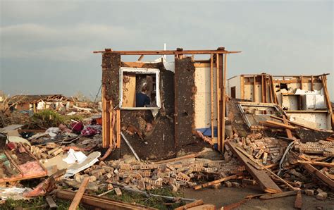 Oklahoma Tornado Aftermath Filled With Risks For Victims Rescue