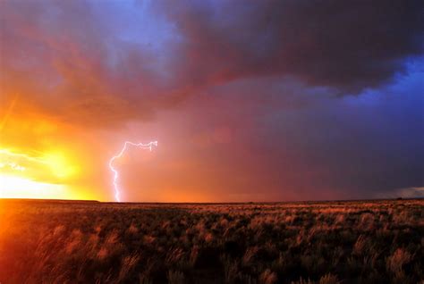 Последние твиты от lightning bolt official (@lightningbolteu). Lightning Bolt Free Stock Photo - Public Domain Pictures