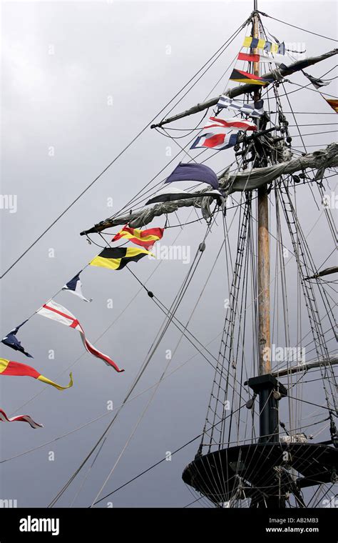 Fore Mast Stock Photos And Fore Mast Stock Images Alamy