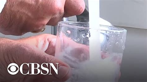 Study Finds More Microplastics In Bottled Water Than Tap Youtube