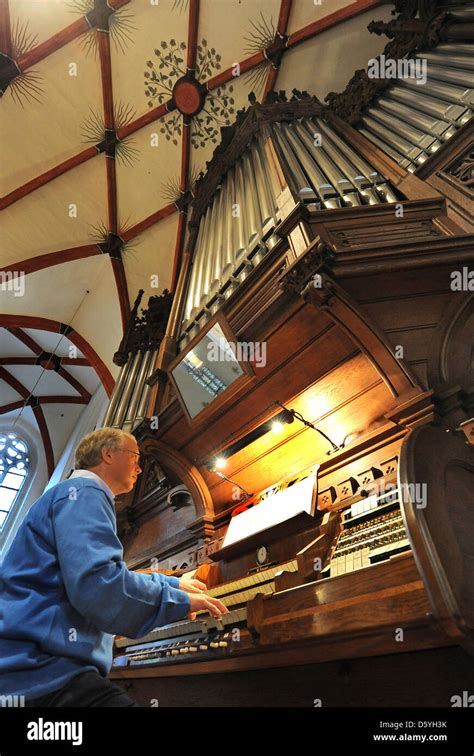 Organist Ullrich Boehme Plays A Sauer Organ From 1889 At The St Thomas