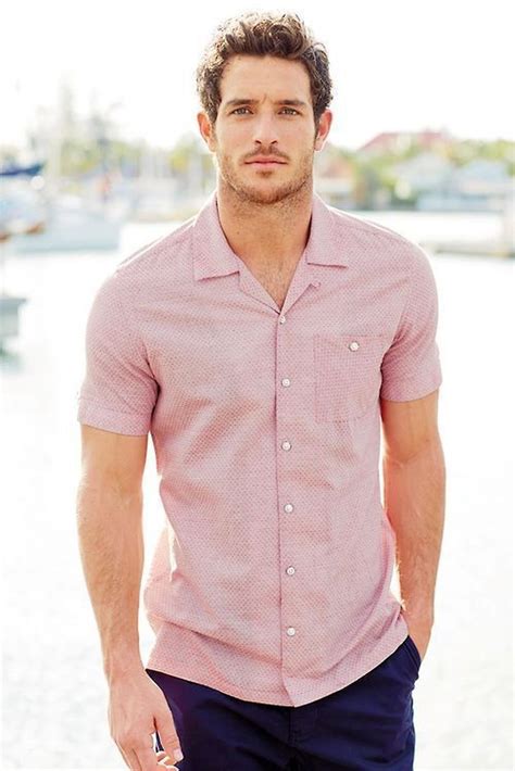 We need essential fashion clothes to create the summer look. Cool Casual Men's Fashions Summer Outfits Ideas 18 ...