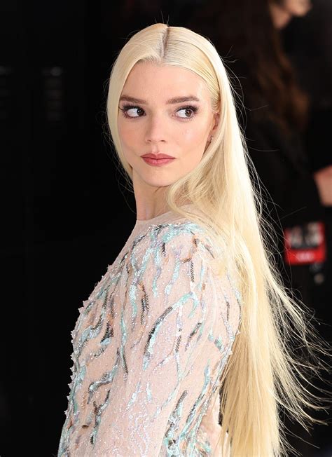 Anya Taylor Joy Is Completely Unrecognisable With Her New Red Bob And Micro Fringe