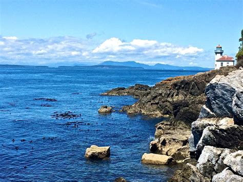 San juan islands tours and things to do: Friday Harbor, San Juan Island: The Most Underrated Destination in the Pacific Northwest ...