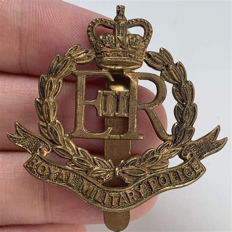 Royal Military Police Corps Rmp Cap Badge Elizabeth Ii Queens Crown