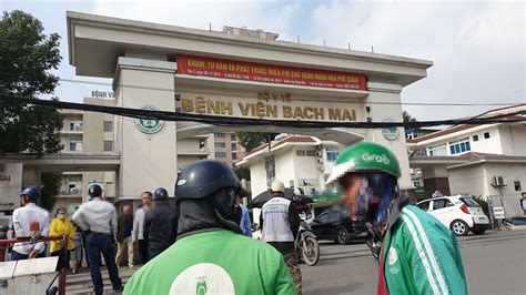 Lý do hơn 200 nhân viên xin chuyển khỏi bệnh viện bạch mai. Người dân đã đến bệnh viện Bạch Mai trong vòng 14 ngày qua ...