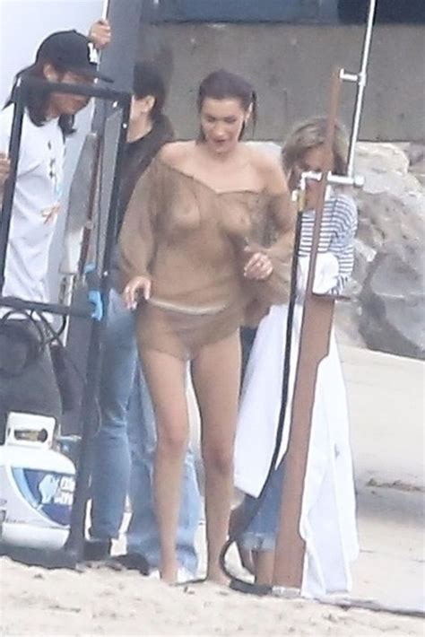 Bella Hadid Nude Thefappening