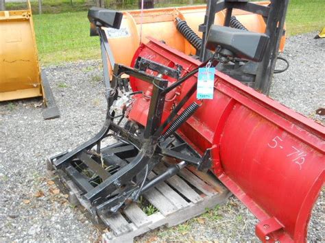 sell   ft western unimount snow plow complete front
