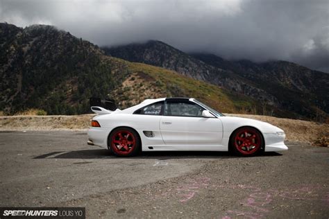 Midship Weapon The Perfect Sw20 Speedhunters Toyota Mr2 Toyota Japanese Cars