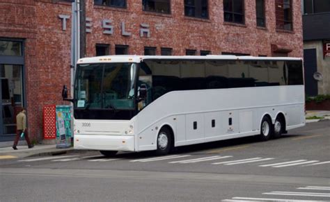 Amazon Launches Stealthy Employee Shuttle System With Nondescript Buses