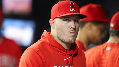 Trout Returns To The Angels Lineup After Seven Week Absence With Broken Hand Nbc Sports