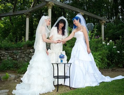 Kitten Brynn And Doll S Rainbow Garden Of Poly Love Three Bride