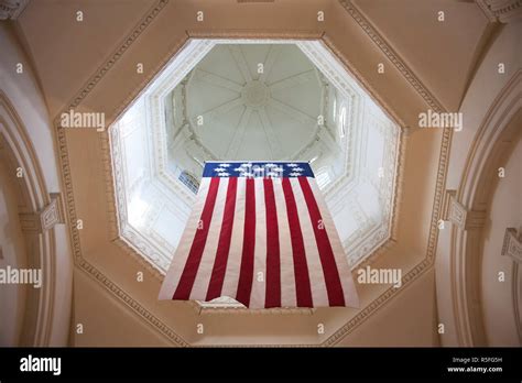 Inside Us Capitol Rotunda Of Us Capitol Hi Res Stock Photography And