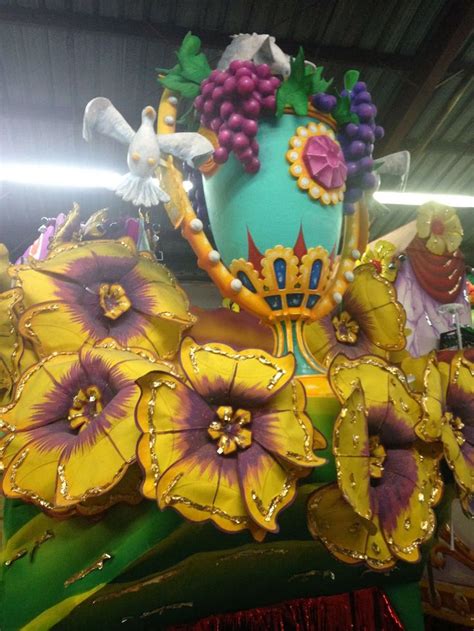 A float called realms united, a reference to final fantasy 14, will be officially backed by square enix and the sydney gaymers lbgtq+ commmunity. Mardi Gras: Babylon Parade Floats | Mardi gras float ...