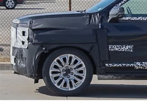 2024 Gmc Yukon Spied Testing Covered In Extensive Camouflage 2023