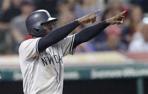 Yankees Outlast Indians Rally Late Rapid Reaction