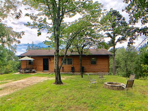 Featured cabins in eureka springs. Logan's Hideaway | Cabins Cottages & Suites | Eureka Springs