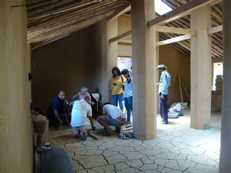 Didi Contractor: A Self-Taught Architect Who Builds In Mud ...