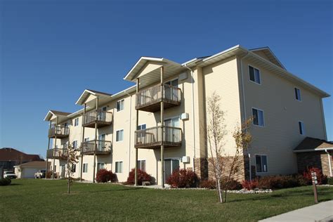 Westside Apartment Homes | Dakota Commercial