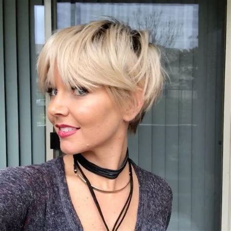 40 Best Short And Longer Pixie Haircuts For 2023