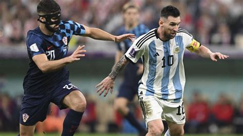 Messi Leads Argentina To The World Cup Final With 3 0 Win Over Croatia