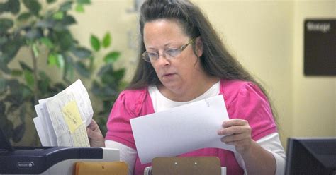 kentucky clerk who refused to issue gay marriage licenses is out of luck supreme court rejects