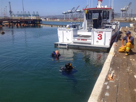 Lafd Dive Search And Rescue Team Dive Team In Action