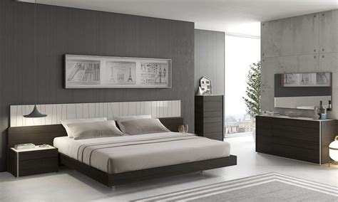 Contemporary Modern Platform Bedroom Sets