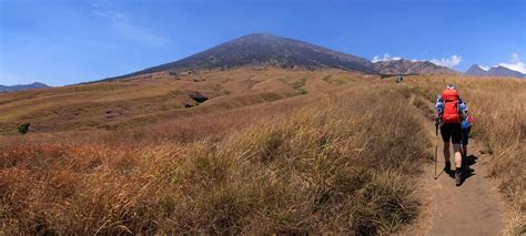Hiking To Mount Rinjani From Sembalun Lombok Indonesia World Best Hikes