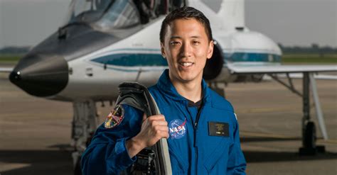 Jonny Kim Becomes First Korean American Nasa Astronaut