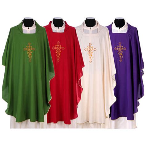 Catholic Priest Chasuble 100 Polyester With Machine Embroidery Cross