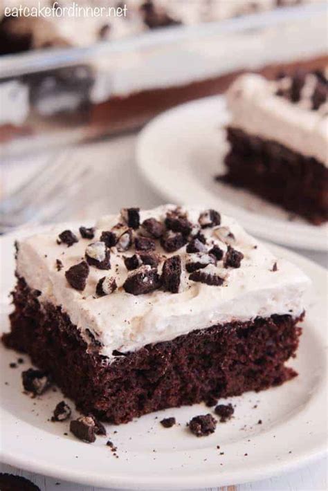 Skinny Cookies N Cream Chocolate Cake The Recipe Critic