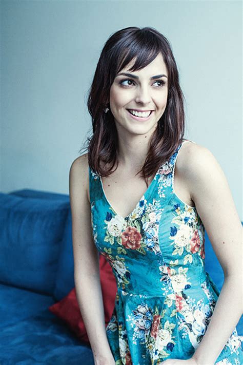 Последние твиты от titi müller (@titimuller). "Transo como qualquer menina de 25 anos", diz ...