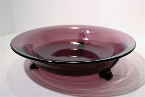 Vintage Large Purple Amethyst 11 3 4 Glass Centerpiece Console Fruit Bowl With 3 Feet