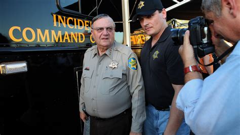 A Guide To Joe Arpaio The Longtime Sheriff Who Escaped Strife The New York Times