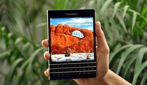 Blackberry Passport Review Visa For Executives To Stay Connected