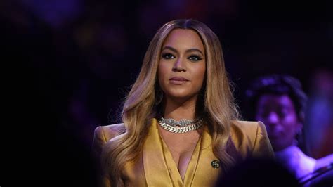 Covid 19 Beyonce Donates 500000 To People Facing Eviction Due To