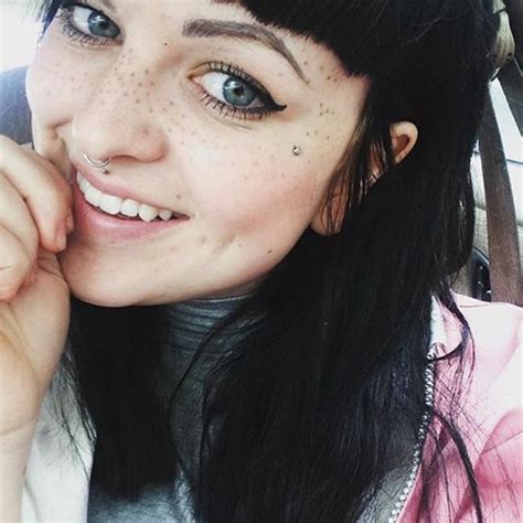 tattooing freckles on your face is the new beauty craze and they look surprisingly beautiful