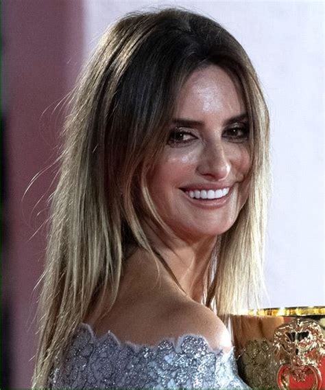Penelope Cruz Long Straight Brunette And Light Blonde Two Tone Hairstyle