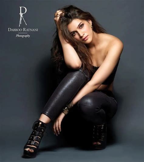 9 Hot Photos Of Kriti Sanon In Leatherlatex Outfits Showing Her Style And Slim Toned Figure