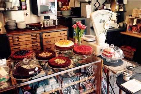 Ich kann lachen, weil ich die traurigkeit kenne. 11 Orte in München, an denen du leckeren Kuchen bekommst ...