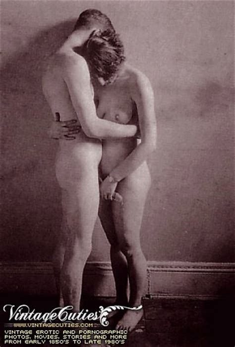 Sexy Naked Beauty In Vintage Photos In Porno Of Year