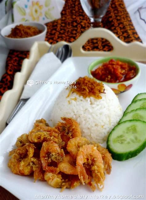 Cara membuat sambal khas indonesia untuk menambah kenikmatan makan bersama keluarga. Citra's Home Diary: Nasi Udang Sambal ala Bu Rudi ...