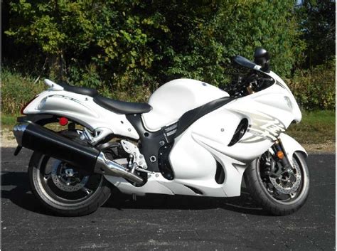 2021 suzuki hayabusa review | new hayabusa vs gen 2 hayabusa. Buy 2011 Suzuki Hayabusa on 2040-motos